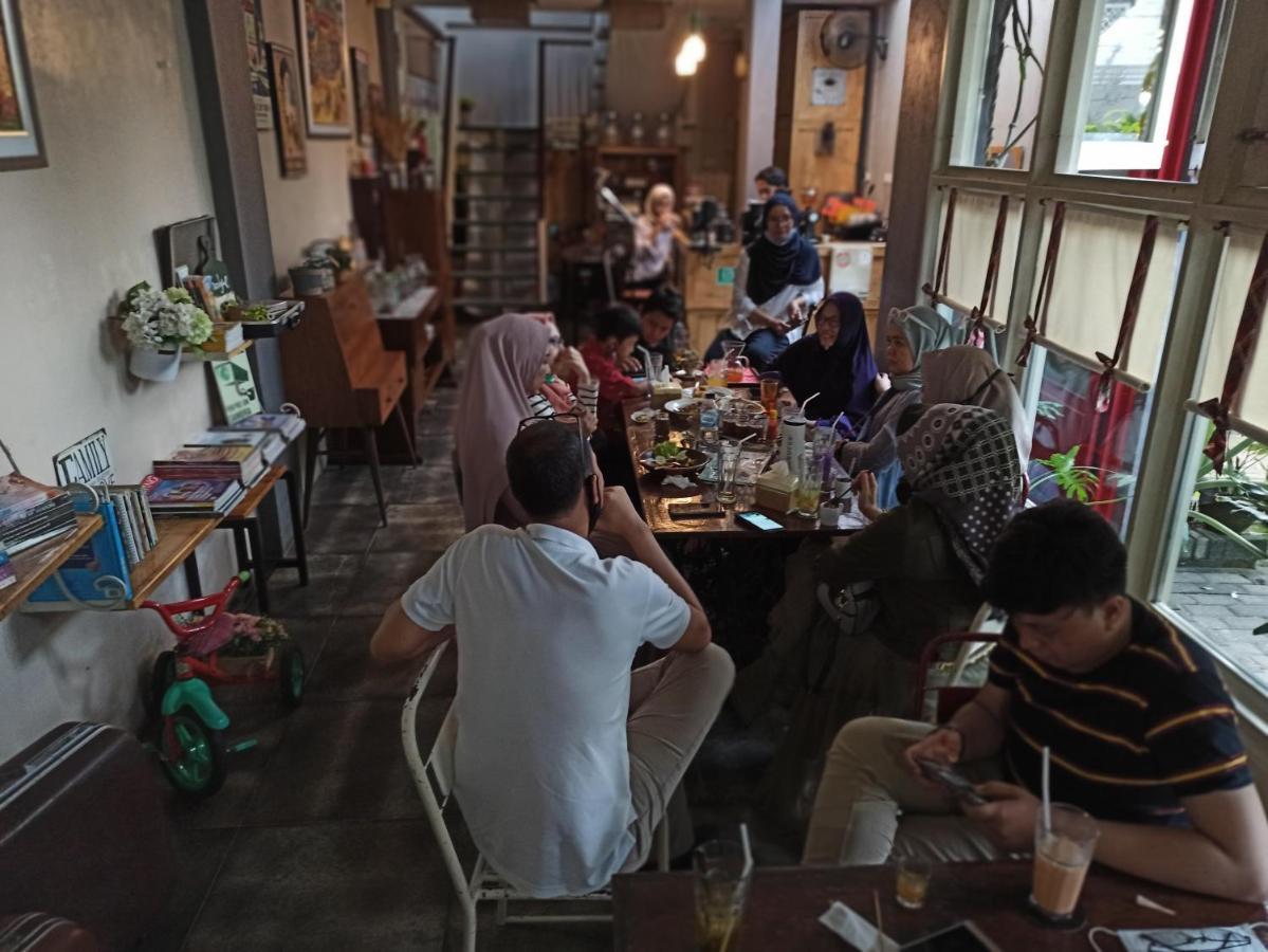 Roemah 28 Syariah Hotel Medan Eksteriør billede