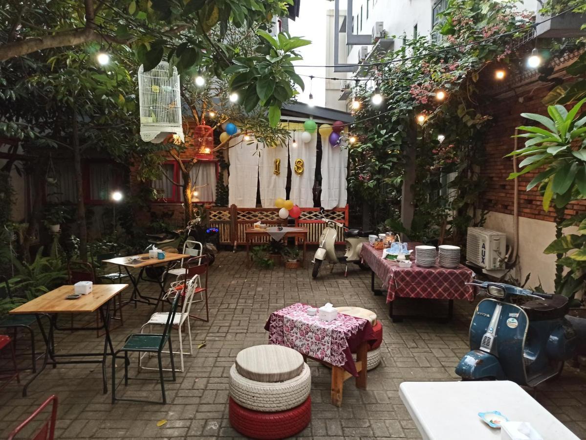 Roemah 28 Syariah Hotel Medan Eksteriør billede