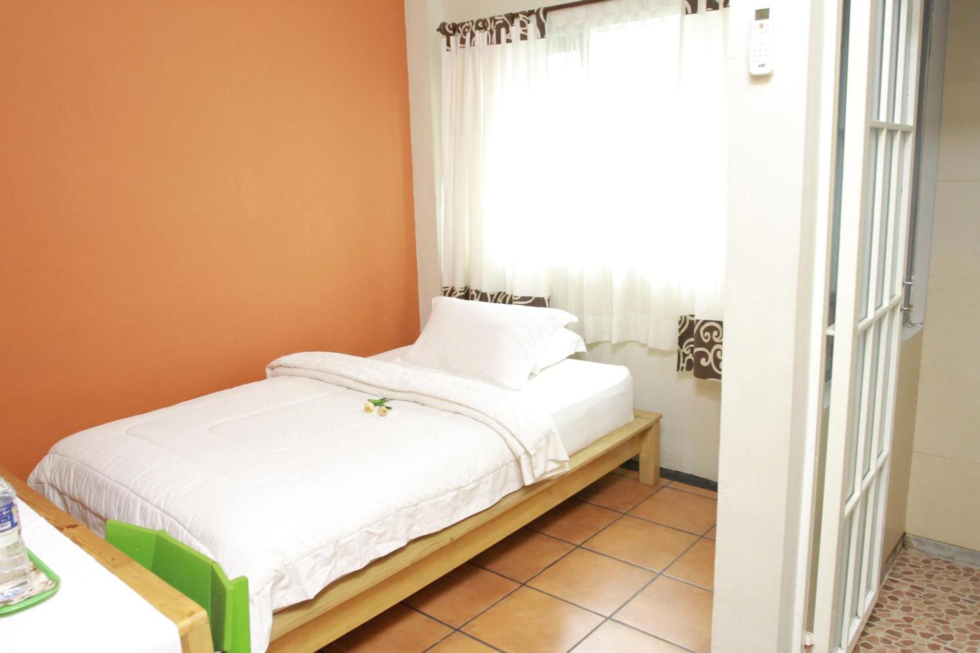 Roemah 28 Syariah Hotel Medan Eksteriør billede