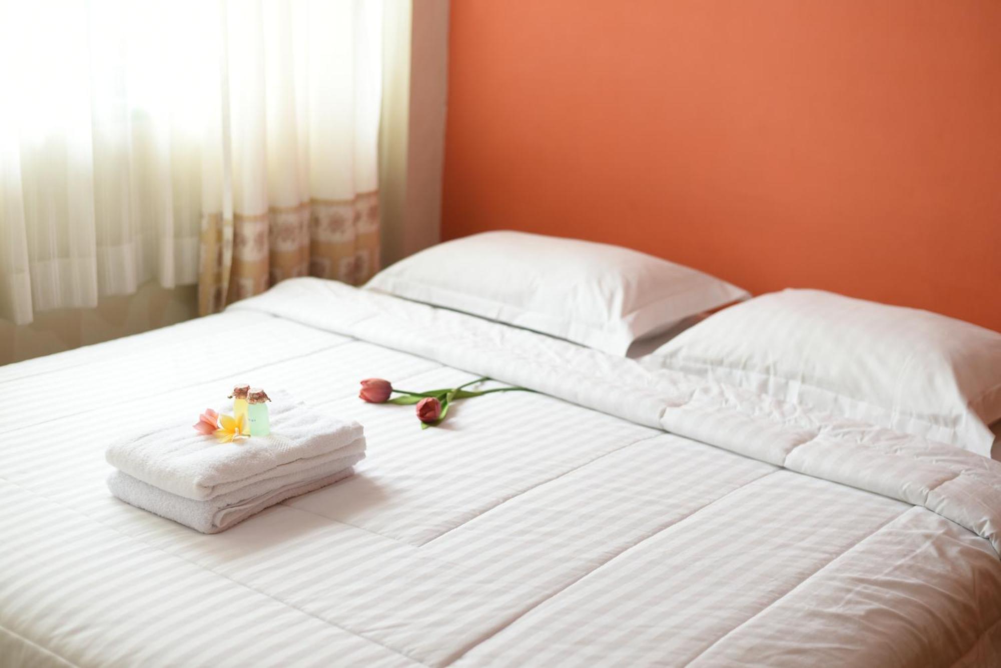 Roemah 28 Syariah Hotel Medan Eksteriør billede